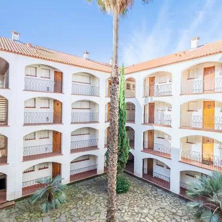Apartment Nuria Superbe Meuble 3* Avec Loggias 250m Des